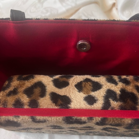 Kate Spade Vintage, leopard print, handbag. - Picture 9 of 16